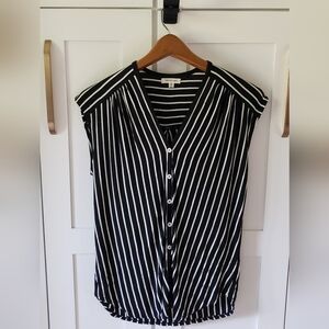 Max Studio Shirt Womens XS Black Button Front V-Neck Blouse